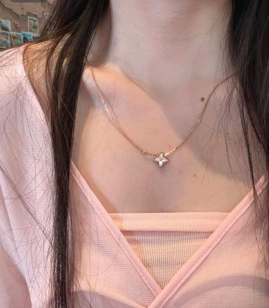 Louis Vuitton Gold Flower Necklace Louis Vuitton Gold Flower Necklace